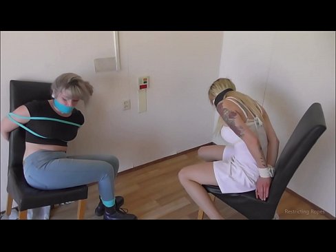 ❤️ Ovisnik / vezan i začepljen usta / djevojka u nevolji Prekrasni porno na hr.shufflesex.ru ﹏